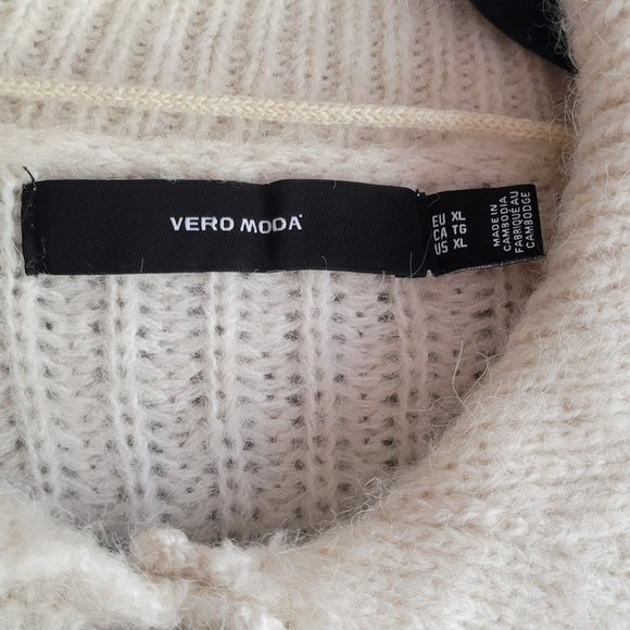 VERO MODA Soft Henley Knit - Picture 2 of 7